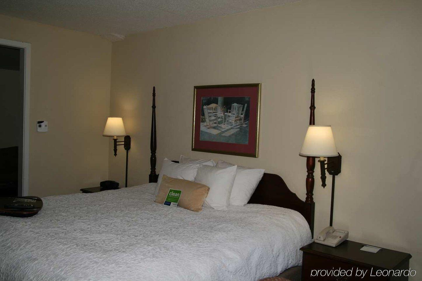 Hampton Inn Beaufort Habitación foto