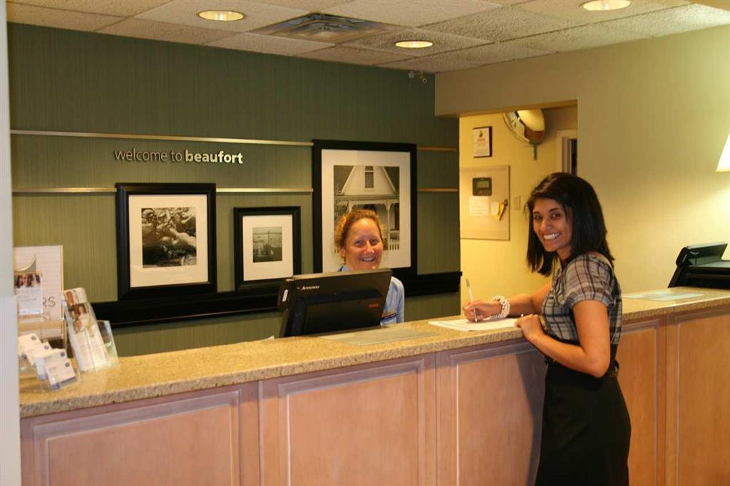 Hampton Inn Beaufort Interior foto